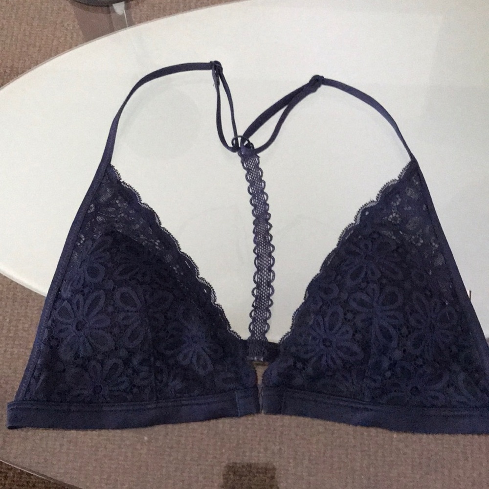 VS Lace Bralette